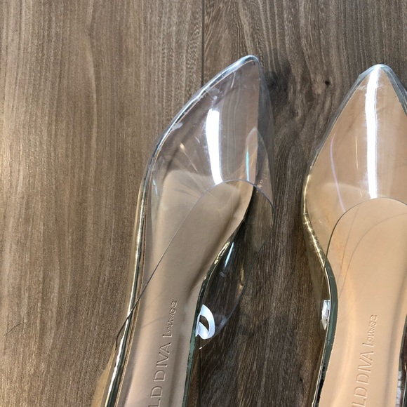 *SOLD on EBAY* Forever21 wild diva 5.5 clear flats - Picture 3 of 5